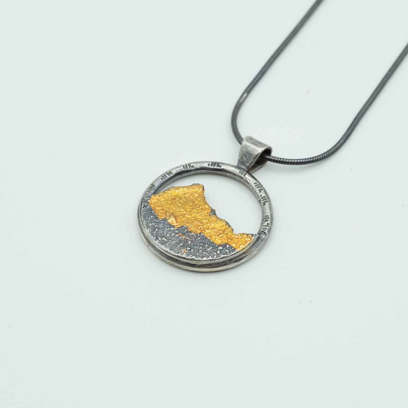 The Peak Necklace