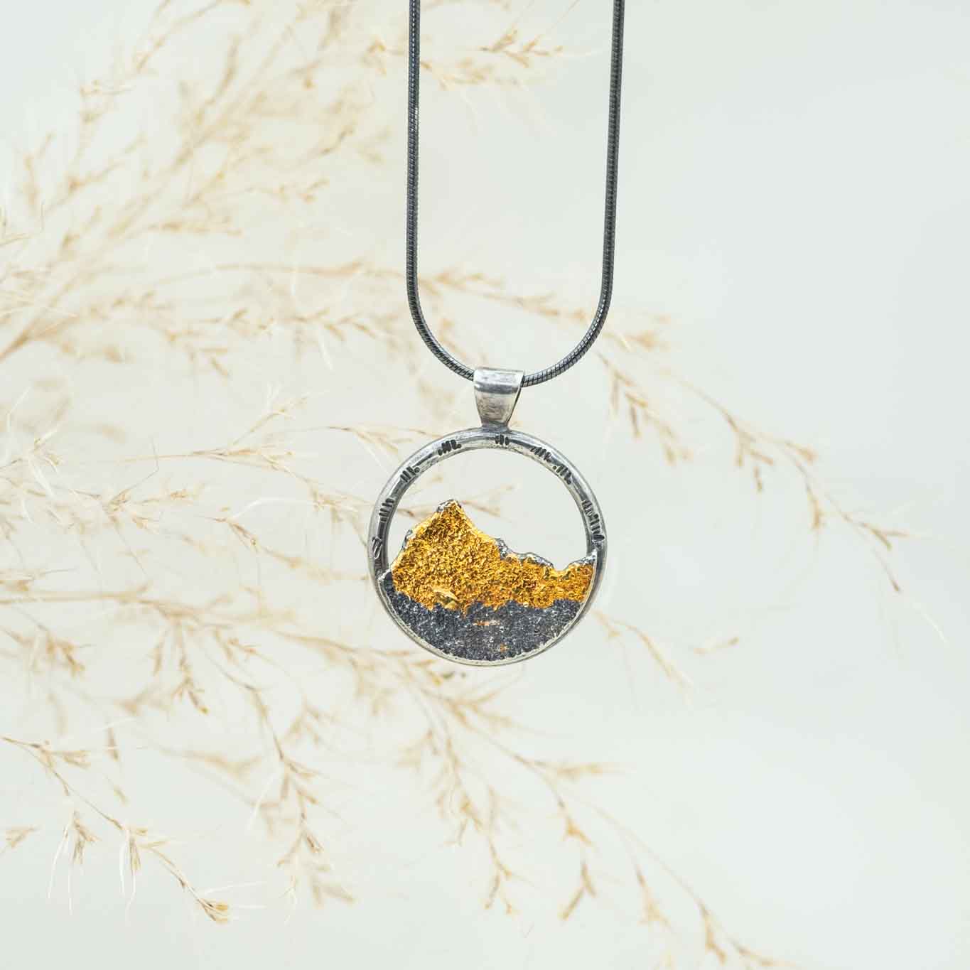 The Peak Necklace