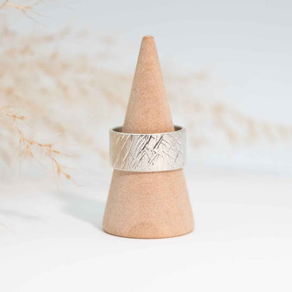 Notch Ring